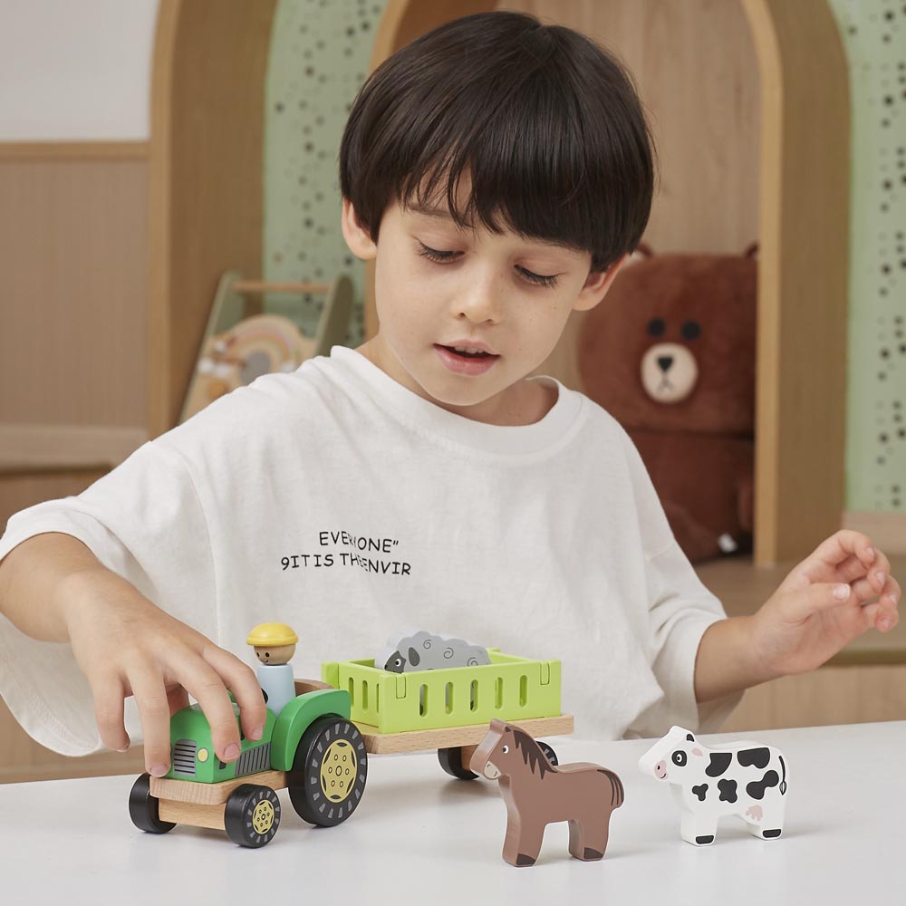 Tractor con Accesorios Madera Imagen 5